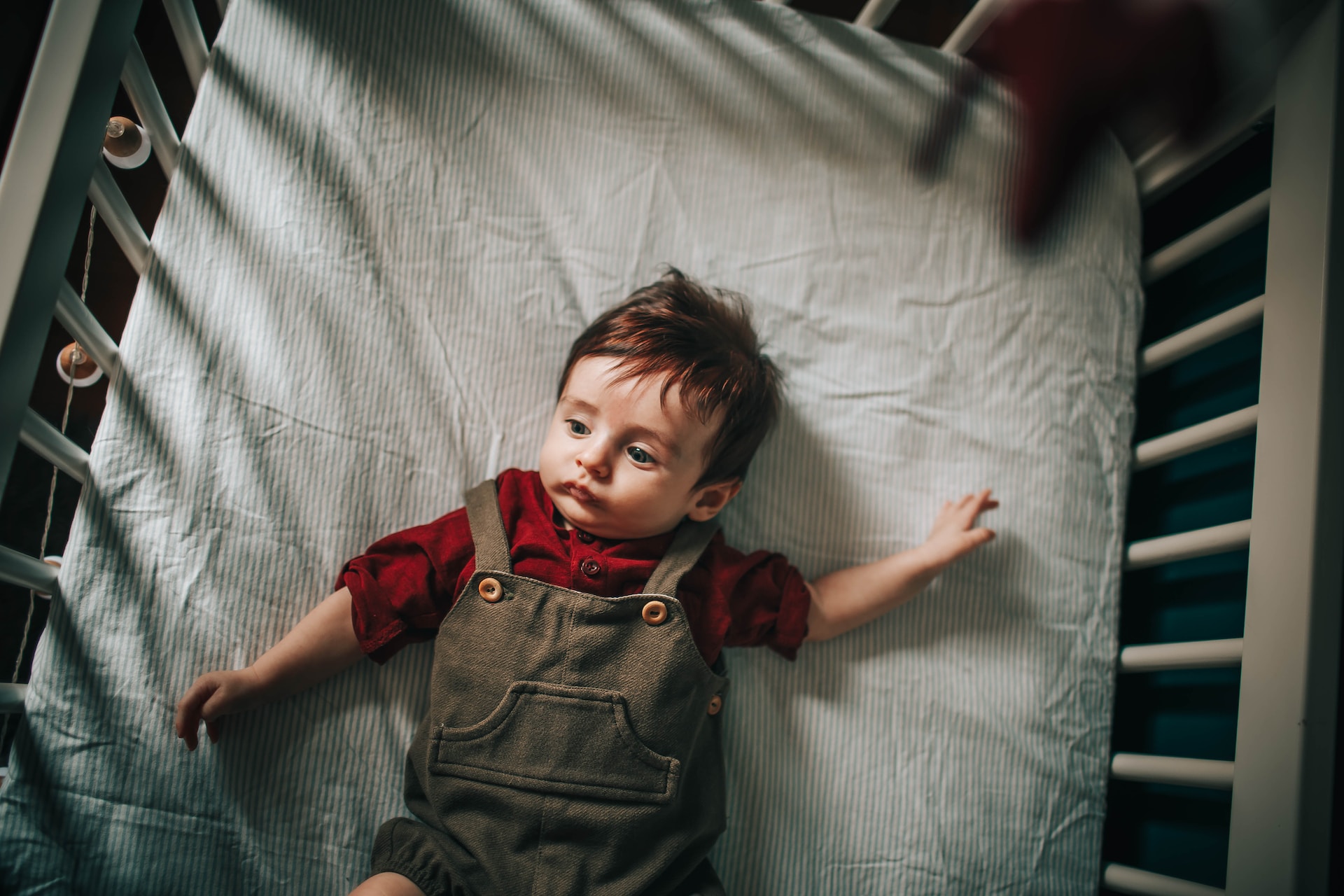 Choosing the Right Bedding for Your Baby’s Crib: Safety, Comfort, and Style